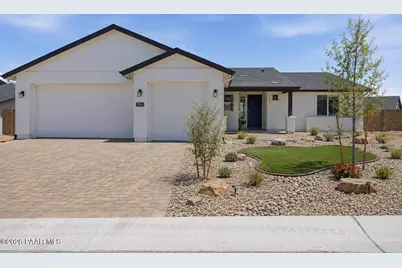7033 Wallflower Way, Prescott, AZ 86305 - Photo 2