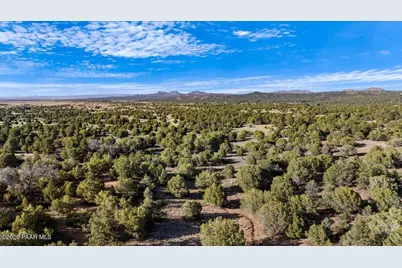 8475 W Meadowlark Road, Prescott, AZ 86305 - Photo 24