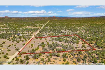 8475 W Meadowlark Road, Prescott, AZ 86305 - Photo 28