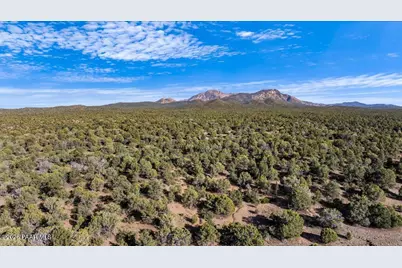 8475 W Meadowlark Road, Prescott, AZ 86305 - Photo 6