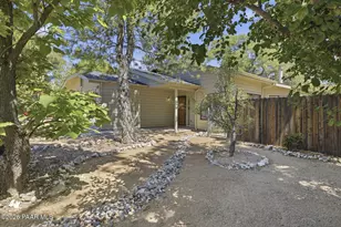 1708 Meadowbrook Rd, Prescott, AZ 86303 - Photo 2