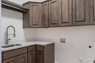 11933 N Hickory Dr, Prescott Valley, AZ 86315 - Photo 24