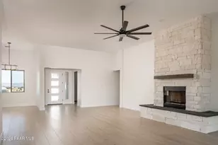 11933 N Hickory Dr, Prescott Valley, AZ 86315 - Photo 6