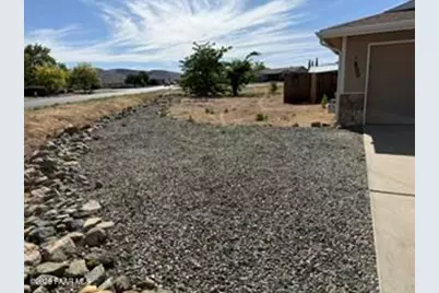 7800 E Larkspur Lane, Prescott Valley, AZ 86314 - Photo 2