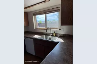 7800 E Larkspur Lane, Prescott Valley, AZ 86314 - Photo 6