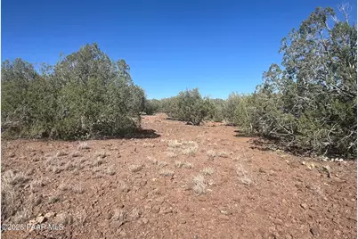 186 Gleed Station Road, Ash Fork, AZ 86320 - Photo 6