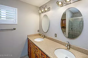 7184 E Pioneer Ln, Prescott Valley, AZ 86314 - Photo 10