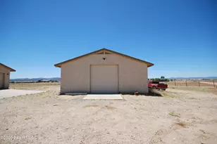 3555 W Big Chino Rd, Paulden, AZ 86334 - Photo 4