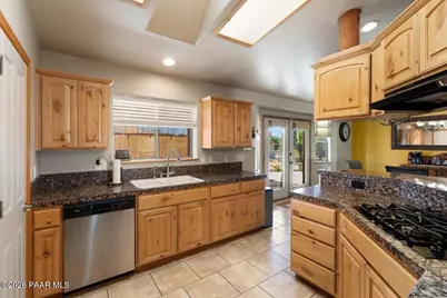 1614 W Road 4-1/2 N, Chino Valley, AZ 86323 - Photo 12