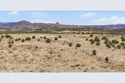 0 E Great Place, Paulden, AZ 86334 - Photo 2