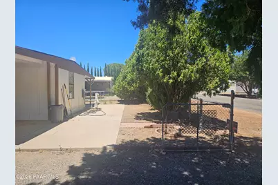 17089 E Lakeview Drive #27, Mayer, AZ 86333 - Photo 2