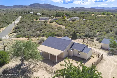 9330 S Donald Trail, Kirkland, AZ 86332 - Photo 32