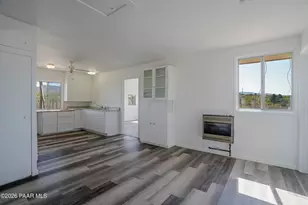 9330 S Donald Trail, Kirkland, AZ 86332 - Photo 8