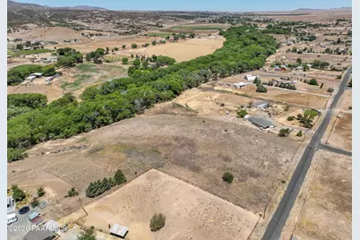 2394 S Sierra Drive, Dewey-Humboldt, AZ 86327 - Photo 12
