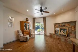 322 N Washington Ave, Prescott, AZ 86301 - Photo 18