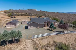285 S Brookstone Dr, Dewey-Humboldt, AZ 86327 - Photo 2