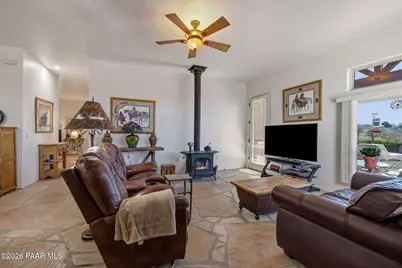 285 S Brookstone Drive, Dewey-Humboldt, AZ 86327 - Photo 6