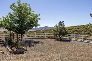 285 S Brookstone Dr, Dewey-Humboldt, AZ 86327 - Photo 32