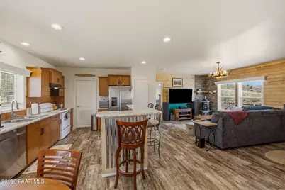 9355 E Wolf Road, Dewey-Humboldt, AZ 86327 - Photo 22