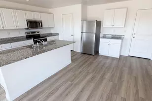 675 Ringtail Rd, Wickenburg, AZ 85390 - Photo 2