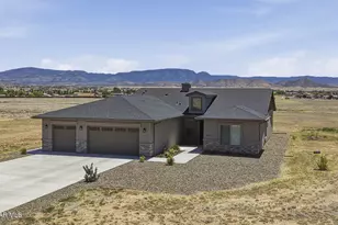 9885 N Sharp Trl, Prescott Valley, AZ 86315 - Photo 1