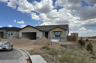 1240 Cloudburst Dr, Prescott, AZ 86305 - Photo 2