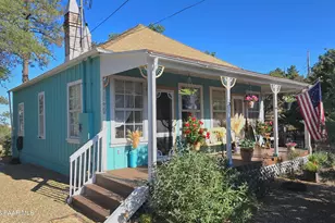 1066 N Skyline Dr, Prescott, AZ 86305 - Photo 2