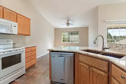 1860 N Mulberry, Prescott Valley, AZ 86314 - Photo 10