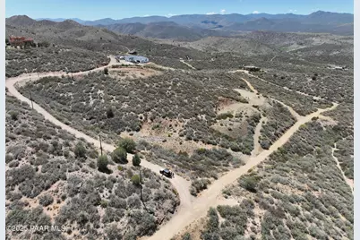 14355 E Rattlesnake Trail, Dewey-Humboldt, AZ 86333 - Photo 12