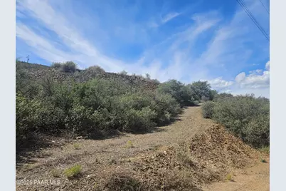 14355 E Rattlesnake Trail, Dewey-Humboldt, AZ 86333 - Photo 2