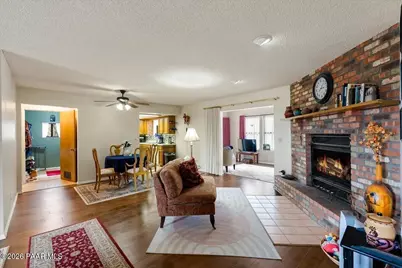 11200 E Manzanita Trail, Dewey-Humboldt, AZ 86327 - Photo 4
