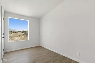 24175 N Los Angeles St, Paulden, AZ 86334 - Photo 20