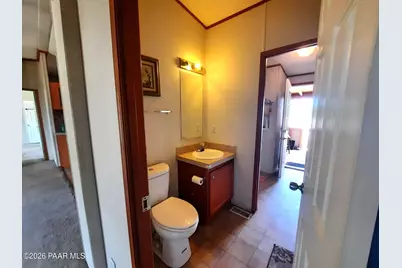 44050 W Fort Rock Road, Seligman, AZ 86337 - Photo 18
