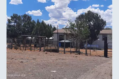 44050 W Fort Rock Road, Seligman, AZ 86337 - Photo 1