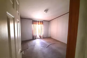 44050 W Fort Rock Rd, Seligman, AZ 86337 - Photo 16