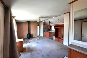 44050 W Fort Rock Rd, Seligman, AZ 86337 - Photo 8
