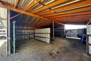 44050 W Fort Rock Rd, Seligman, AZ 86337 - Photo 24