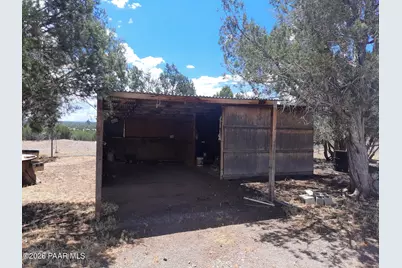 44050 W Fort Rock Road, Seligman, AZ 86337 - Photo 26