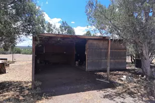 44050 W Fort Rock Rd, Seligman, AZ 86337 - Photo 26
