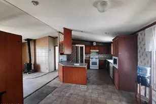 44050 W Fort Rock Rd, Seligman, AZ 86337 - Photo 4