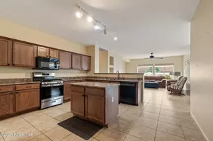 12675 E Tierra Aspera St, Dewey-Humboldt, AZ 86327 - Photo 8