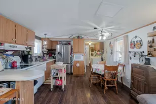 8360 W Barrington Rd, Wilhoit, AZ 86332 - Photo 6