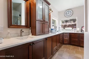 2932 N Skylight Dr, Kingman, AZ 86401 - Photo 30