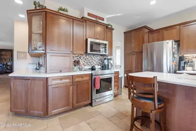 2932 N Skylight Drive, Kingman, AZ 86401 - Photo 8