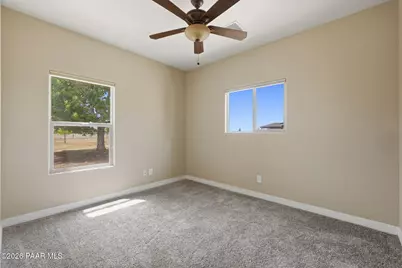 9040 N Antelope Meadows Drive, Prescott Valley, AZ 86315 - Photo 18