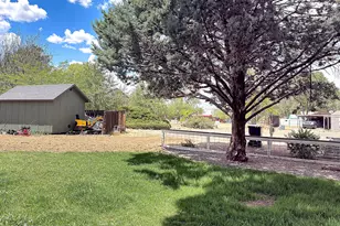 703 E Hueco Way, Chino Valley, AZ 86323 - Photo 2