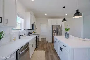 7618 E Dog Ranch Rd, Prescott Valley, AZ 86315 - Photo 8