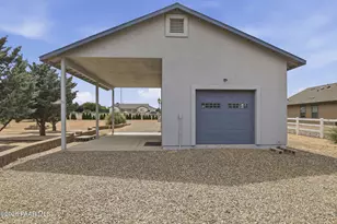 1058 Chuck Wagon Ln, Chino Valley, AZ 86323 - Photo 2