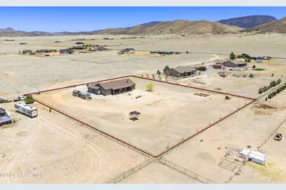 9837 E Lonesome Valley Road, Prescott Valley, AZ 86315 - Photo 4