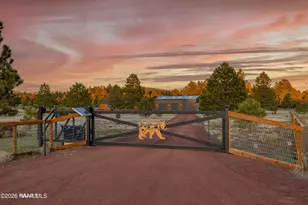 1150 N Three Bears Loop, Parks, AZ 86018 - Photo 1